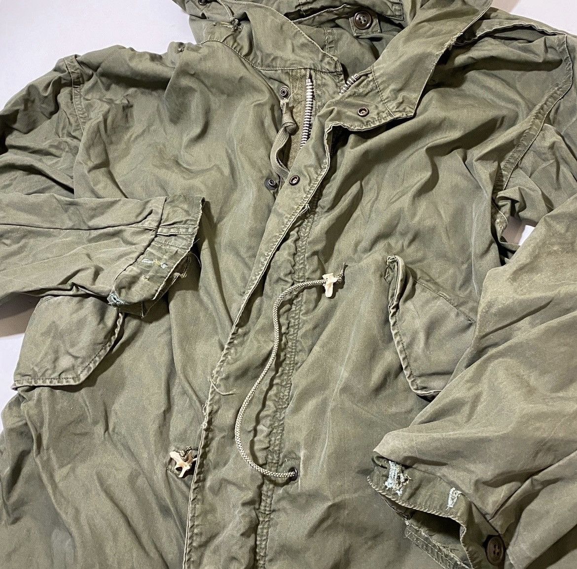 50’s Military Fishtail Parka Jacket with Bone Accent