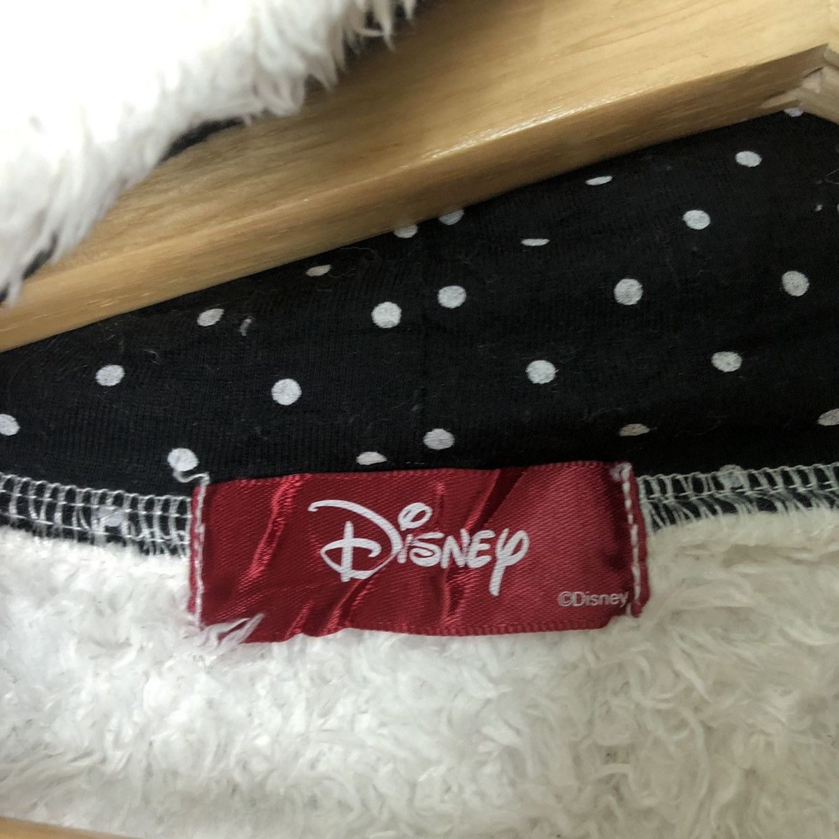 Disney Disney White Mohair Knit shag shaggy Sweater #c423 Size M / US 6-8 / IT 42-44 - 9 Thumbnail