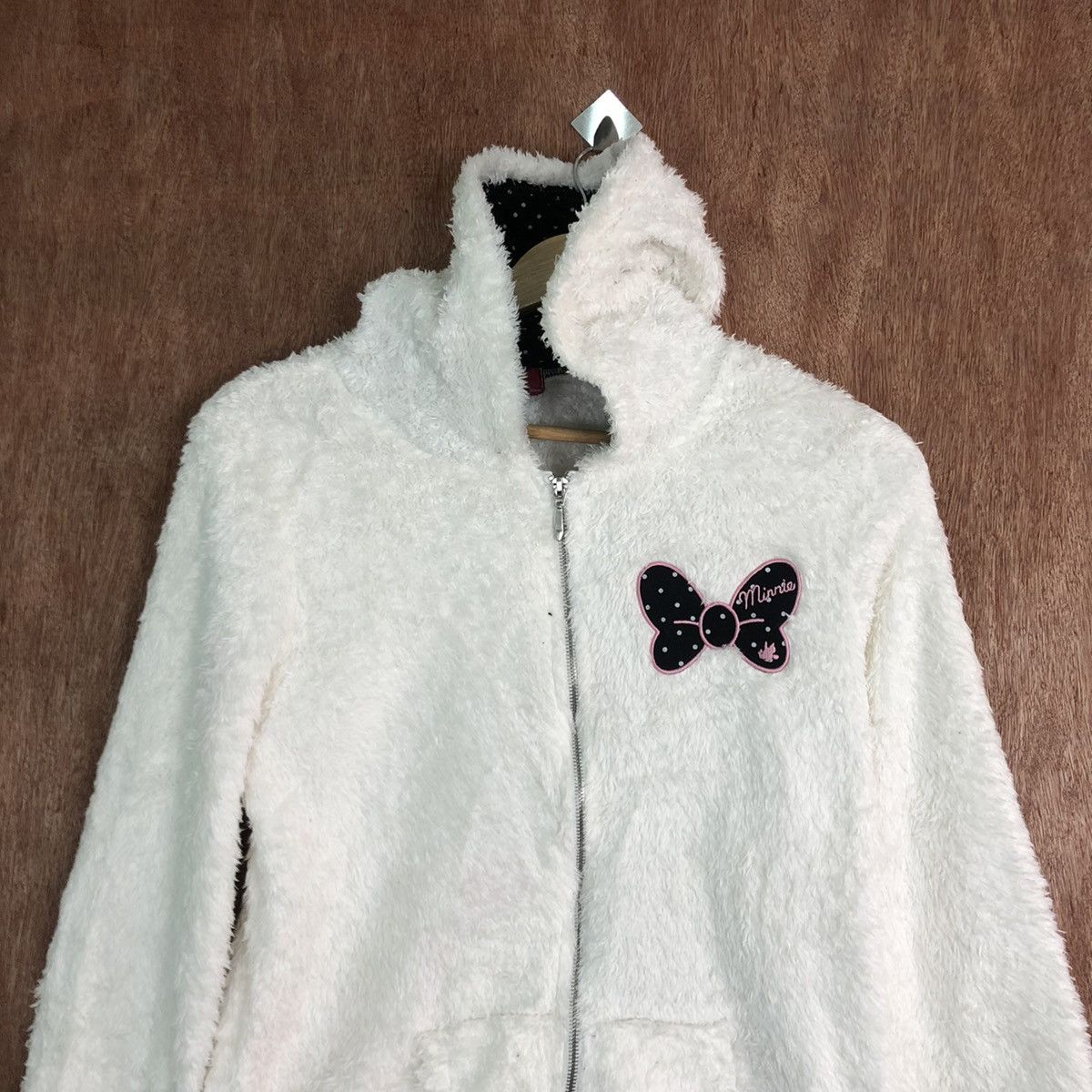 Disney Disney White Mohair Knit shag shaggy Sweater #c423 Size M / US 6-8 / IT 42-44 - 2 Thumbnail