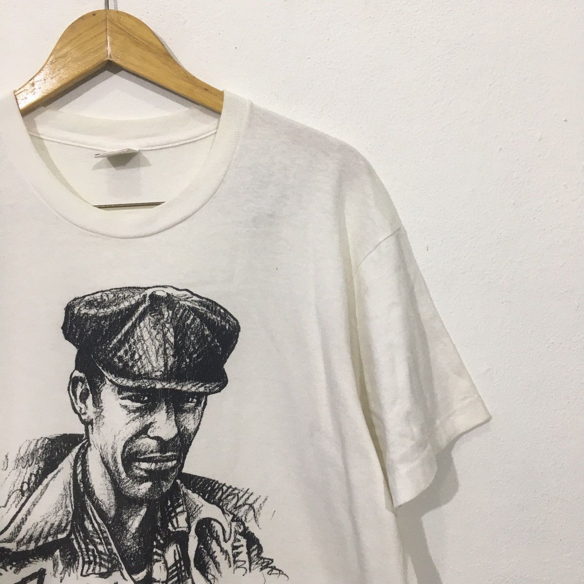 Vintage Vintage 90s Jack Kirouac American Novelist Poet Tshirt Size US XL / EU 56 / 4 - 2 Thumbnail
