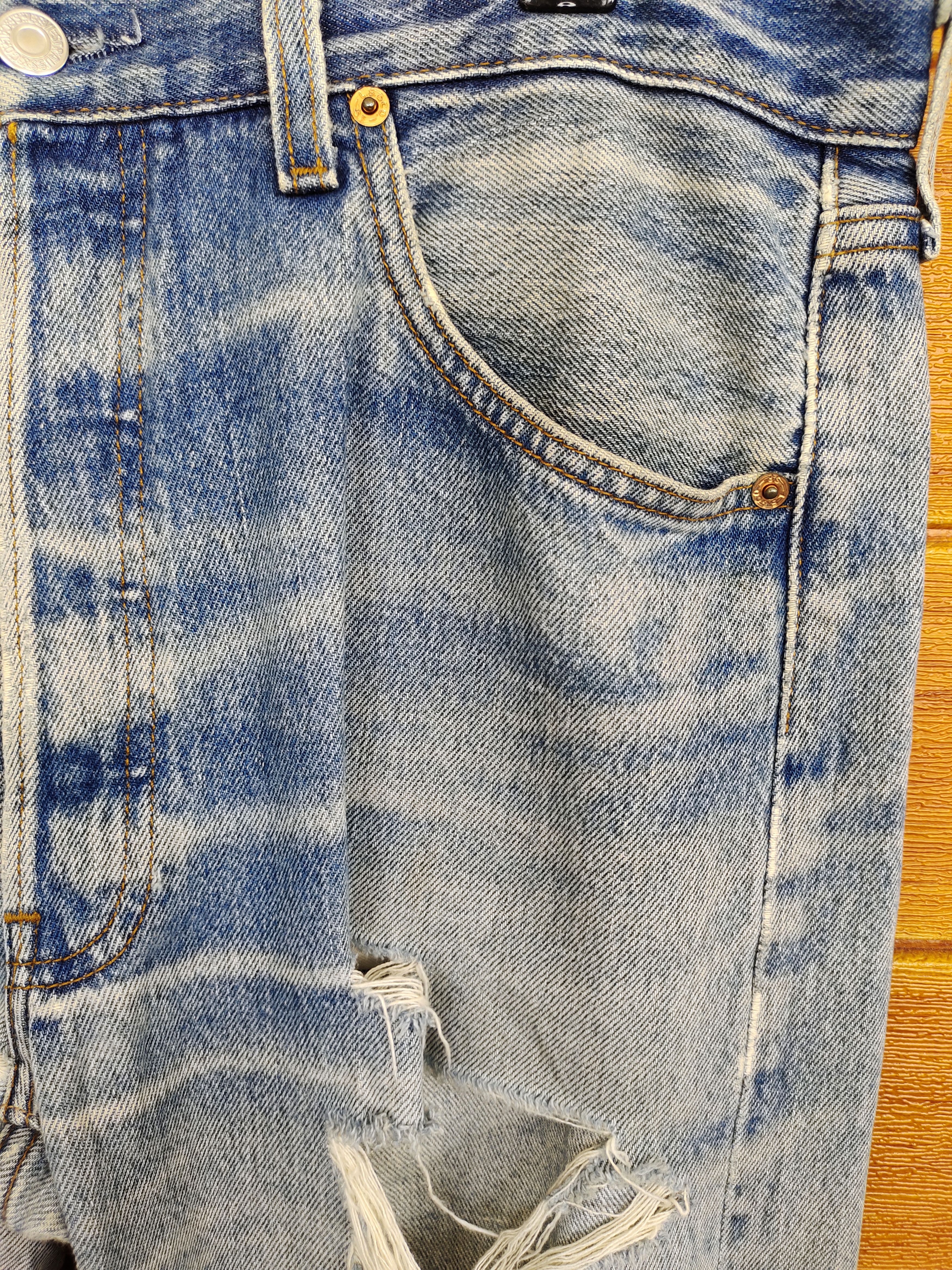Levi's Vintage Levis 501 Destroyed Knee Distress Denim Jeans Size US 34 / EU 50 - 5 Thumbnail