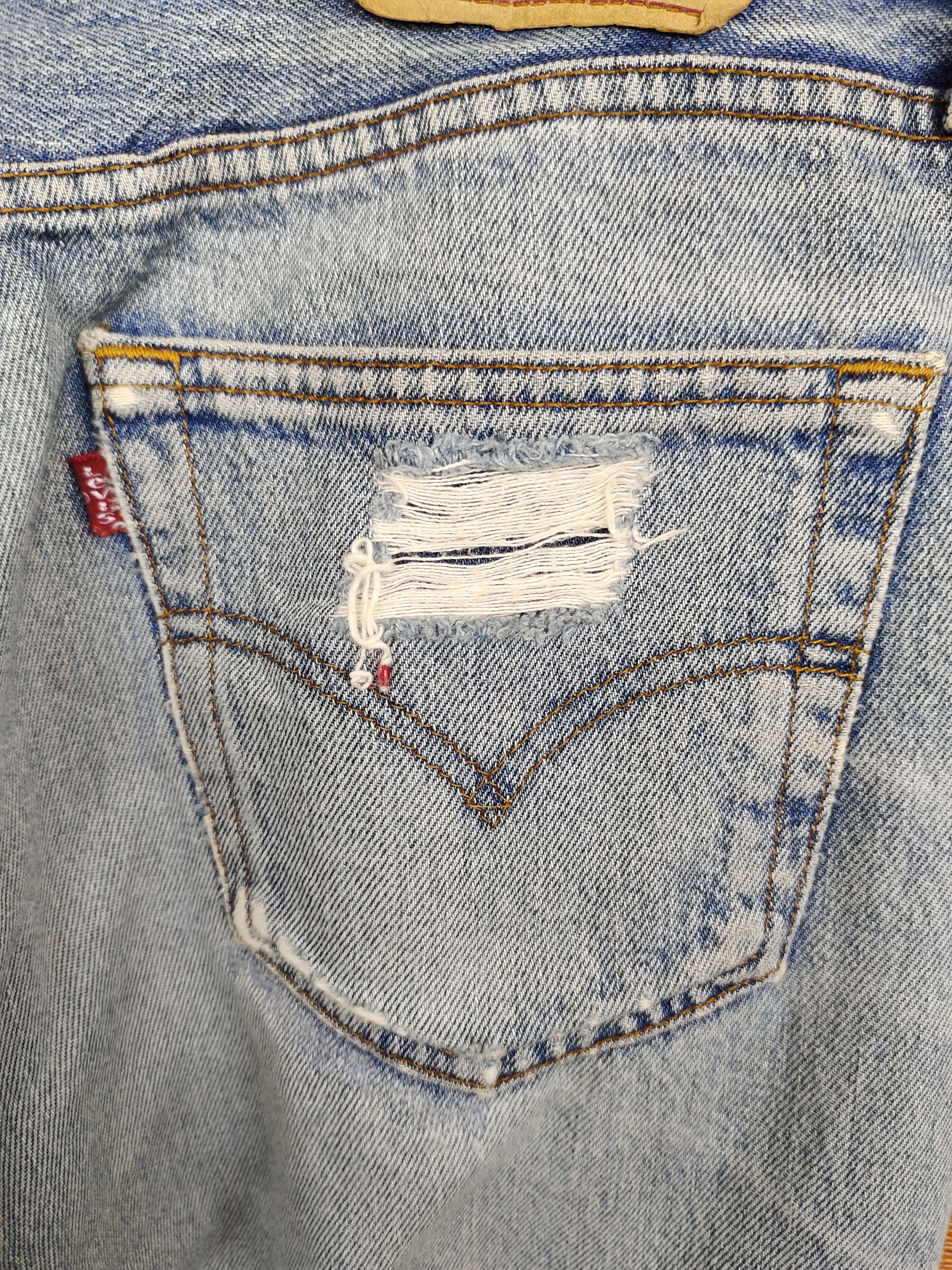Levi's Vintage Levis 501 Destroyed Knee Distress Denim Jeans Size US 34 / EU 50 - 15 Thumbnail