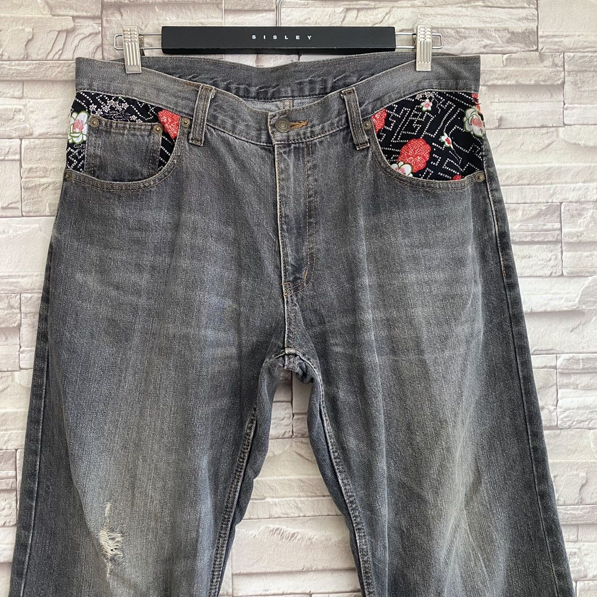 Karakuri Tamashii Japanese Traditional Denim Embroidery Fish Koi Cropped Jeans Size US 36 / EU 52 - 4 Thumbnail