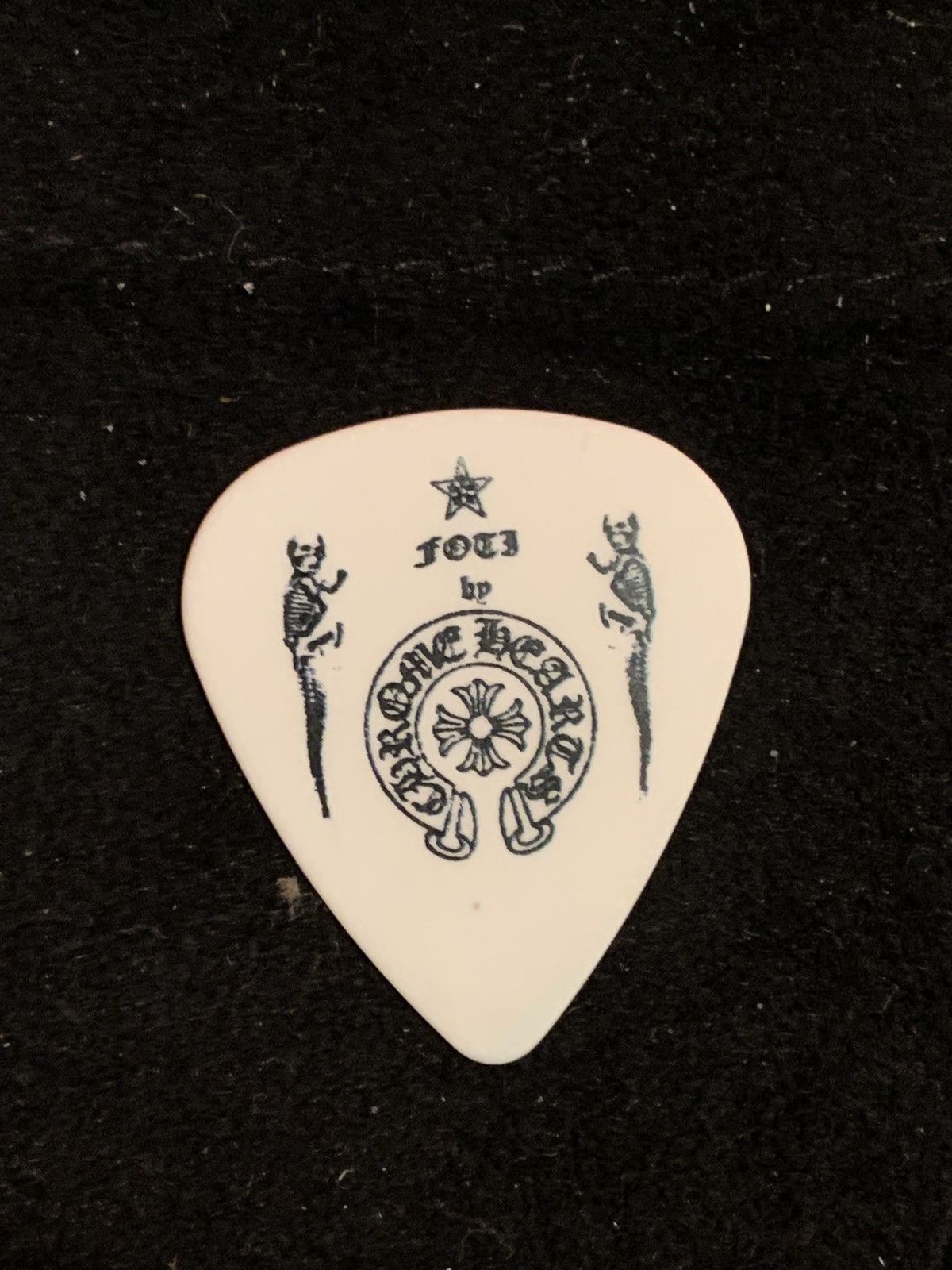 Foti Guitar Pick