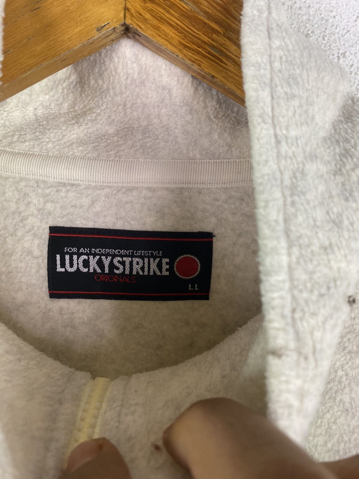 Vintage 🔥SALE🔥VINTAGE STYLE LUCKY STRIKE FLEECE PULLOVER Size US XL / EU 56 / 4 - 6 Thumbnail