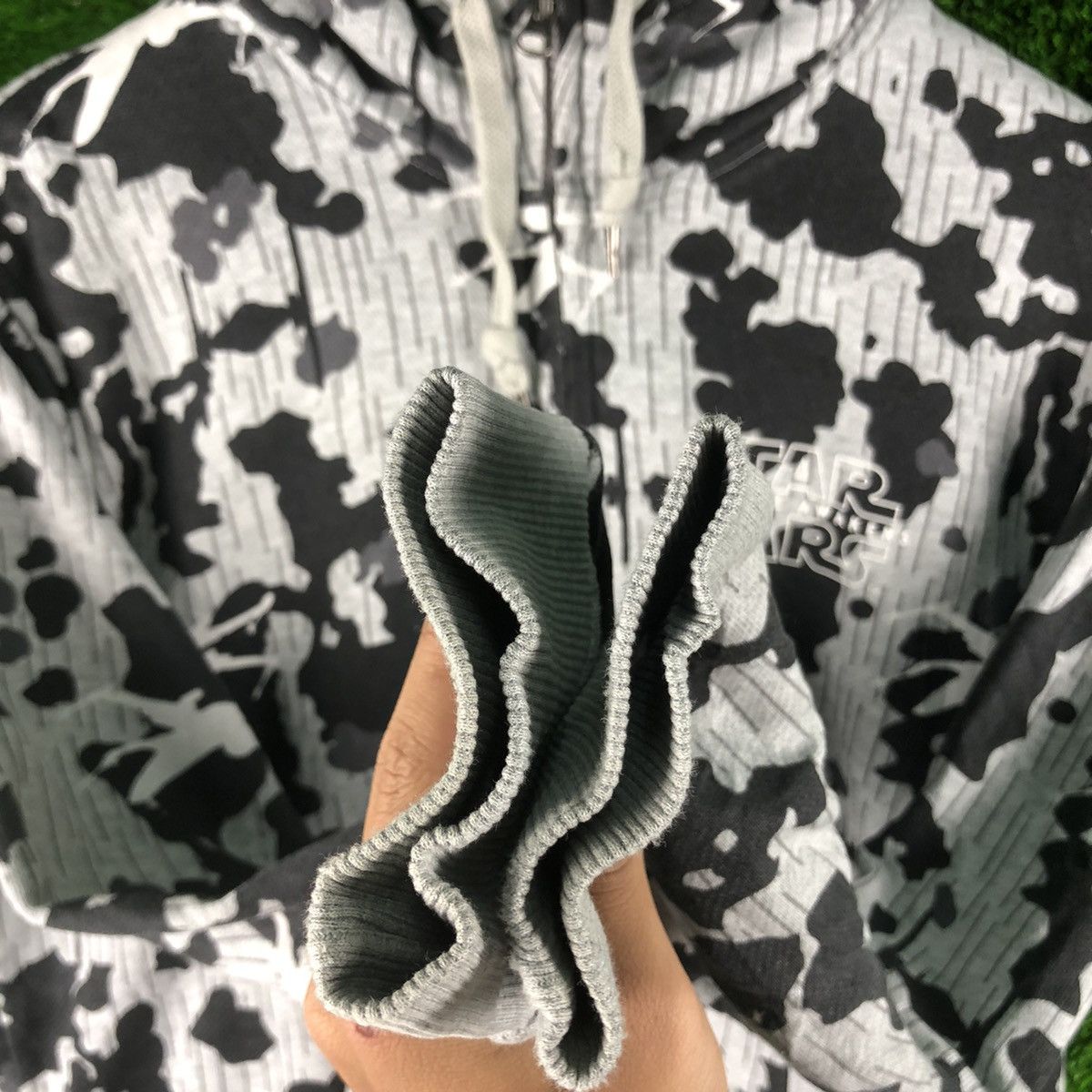 Star Wars Star Wars The Force Awekens Camouflage Hoodie Size US L / EU 52-54 / 3 - 7 Thumbnail