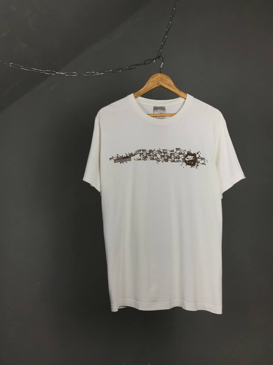 Nike × Vintage Nike swoosh streetwear vintage center logo tee Size US L / EU 52-54 / 3 - 1 Thumbnail