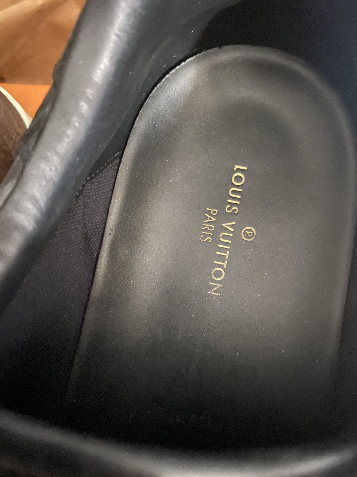 Louis Vuitton Louis Vuitton Rivoli Sneaker Size US 11 / EU 44 - 14 Thumbnail