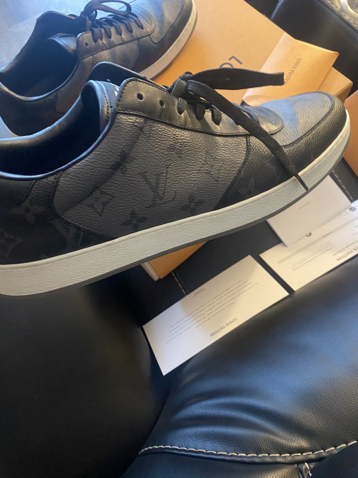 Louis Vuitton Louis Vuitton Rivoli Sneaker Size US 11 / EU 44 - 8 Thumbnail