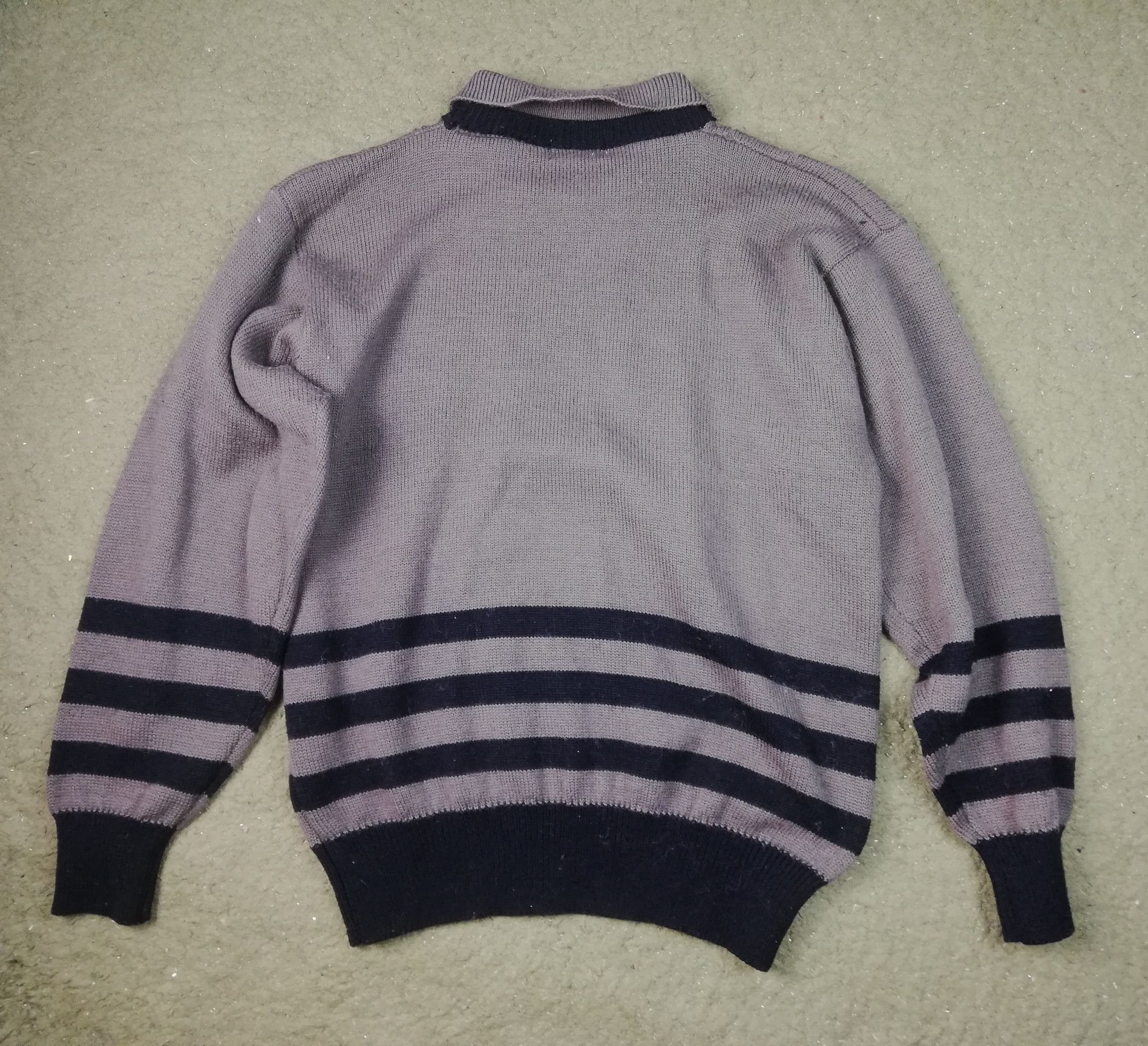 Vintage Vintage Guy Laroche Embroidered Logo Knitwear Sweater Size US M / EU 48-50 / 2 - 4 Thumbnail