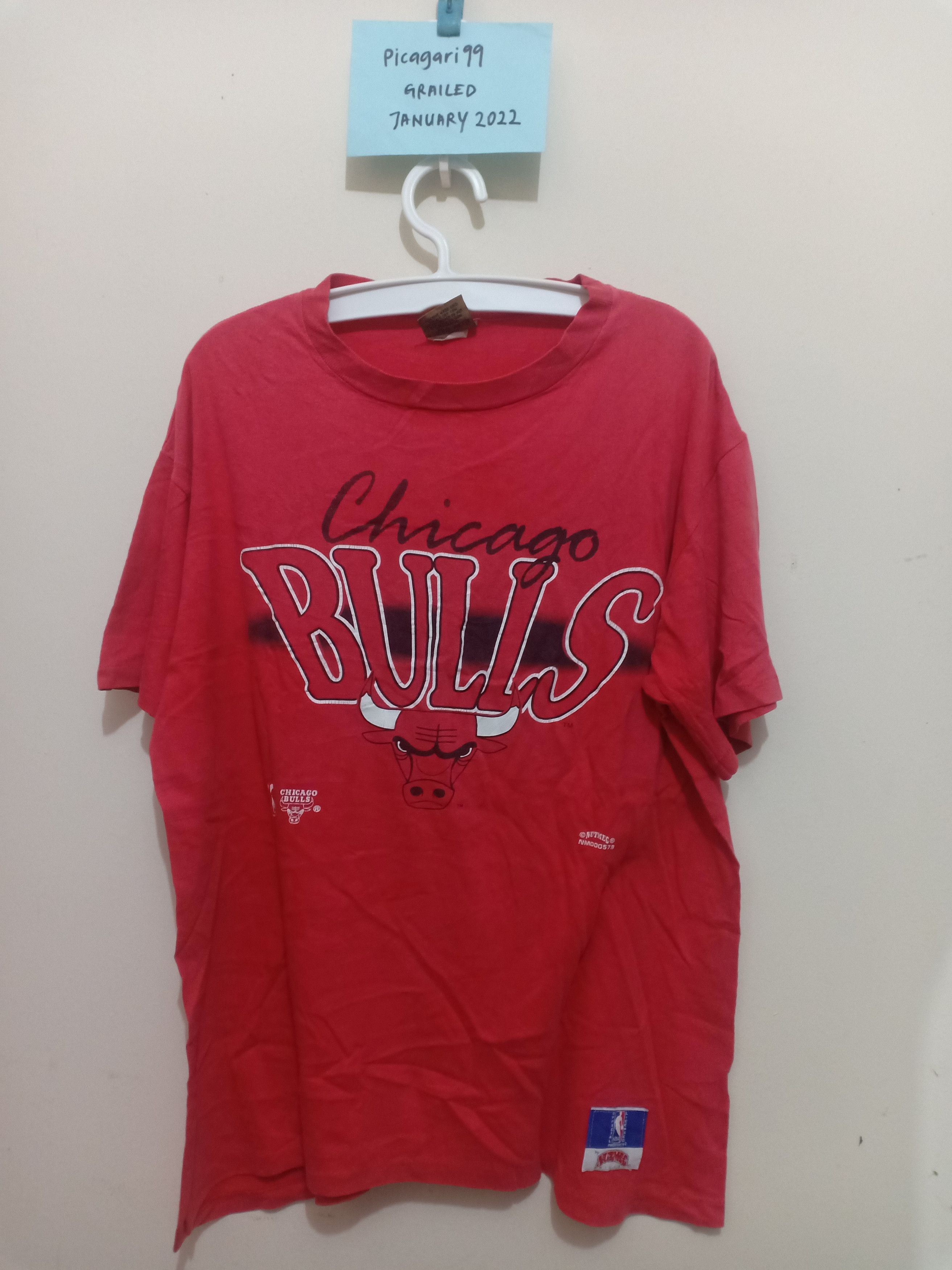 NBA × Nutmeg Vtg Chicago Bulls X Nba X Nutmeg Mills T shirt Size US M / EU 48-50 / 2 - 1 Thumbnail