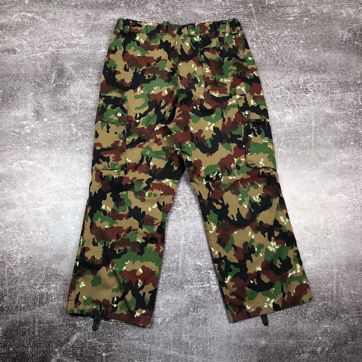 Vintage Vintage Swiss Army Alpenflage Camo Cargo Overall Pants M70 Size US 32 / EU 48 - 4 Thumbnail