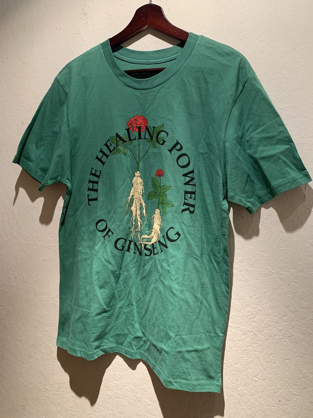 Altru *RARE* New Altru Healing Power Of Ginseng T-Shirt - M Size US M / EU 48-50 / 2 - 1 Thumbnail