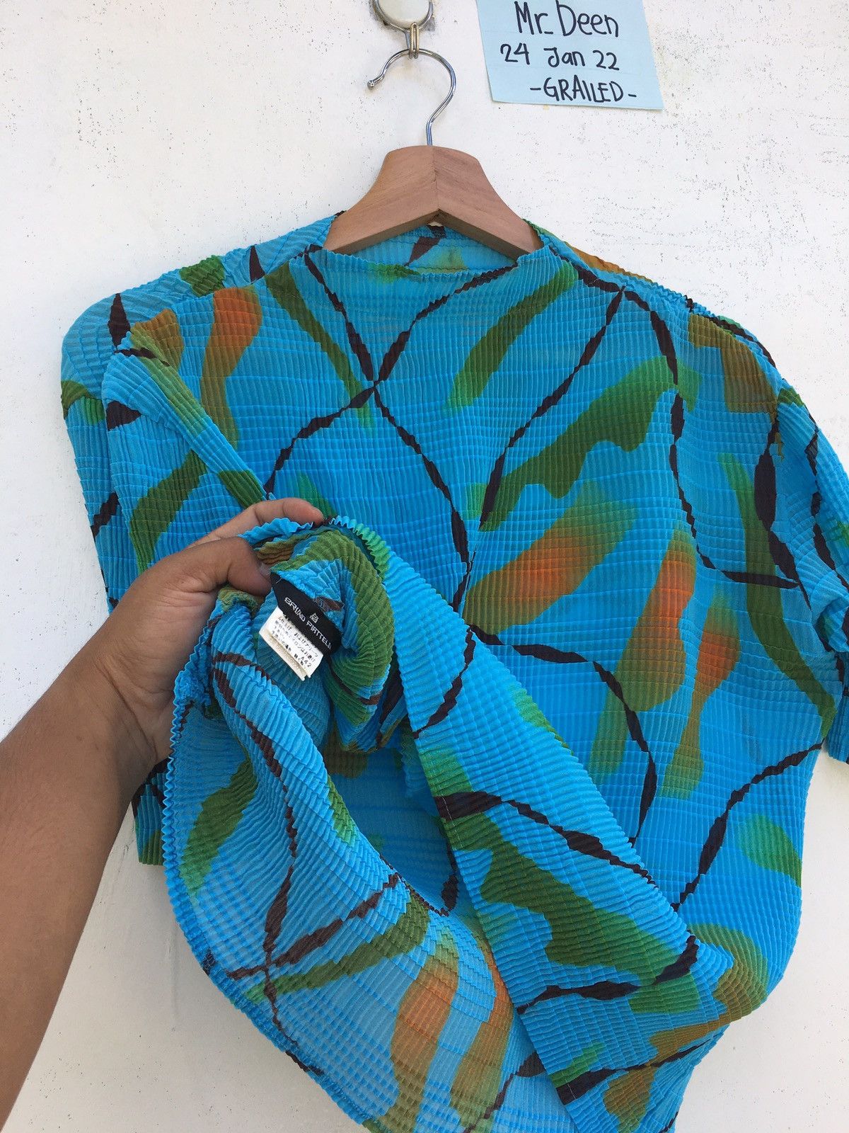 Bruno Piattelli Vintage Bruno Piattelli Roma Pleated Floral Shirt Size US M / EU 48-50 / 2 - 5 Thumbnail