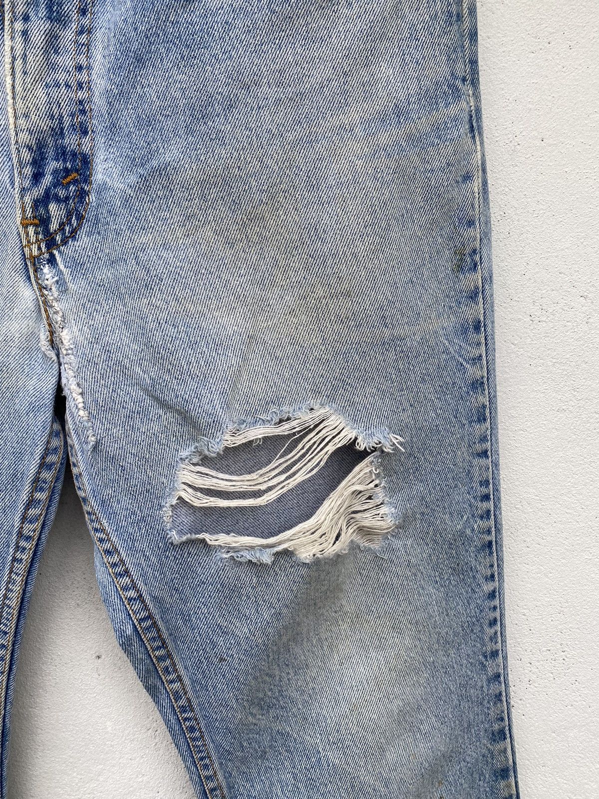 Levi's Vintage Levis Distressed lot 517 jeans size 32 Size US 32 / EU 48 - 5 Thumbnail