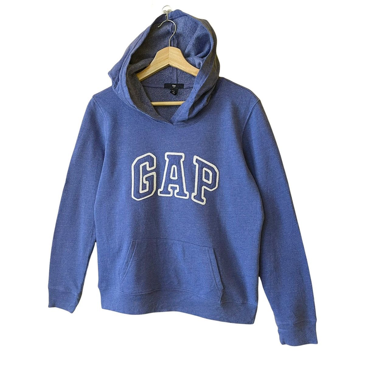 Gap × Japanese Brand Vintage Gap Embroided Big Logo Hoodie size M Size US M / EU 48-50 / 2 - 3 Thumbnail