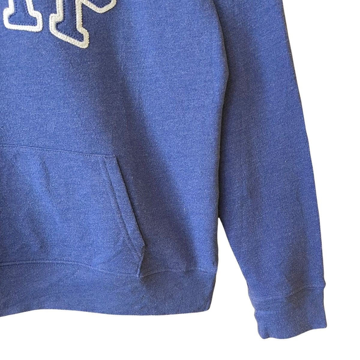 Gap × Japanese Brand Vintage Gap Embroided Big Logo Hoodie size M Size US M / EU 48-50 / 2 - 6 Thumbnail
