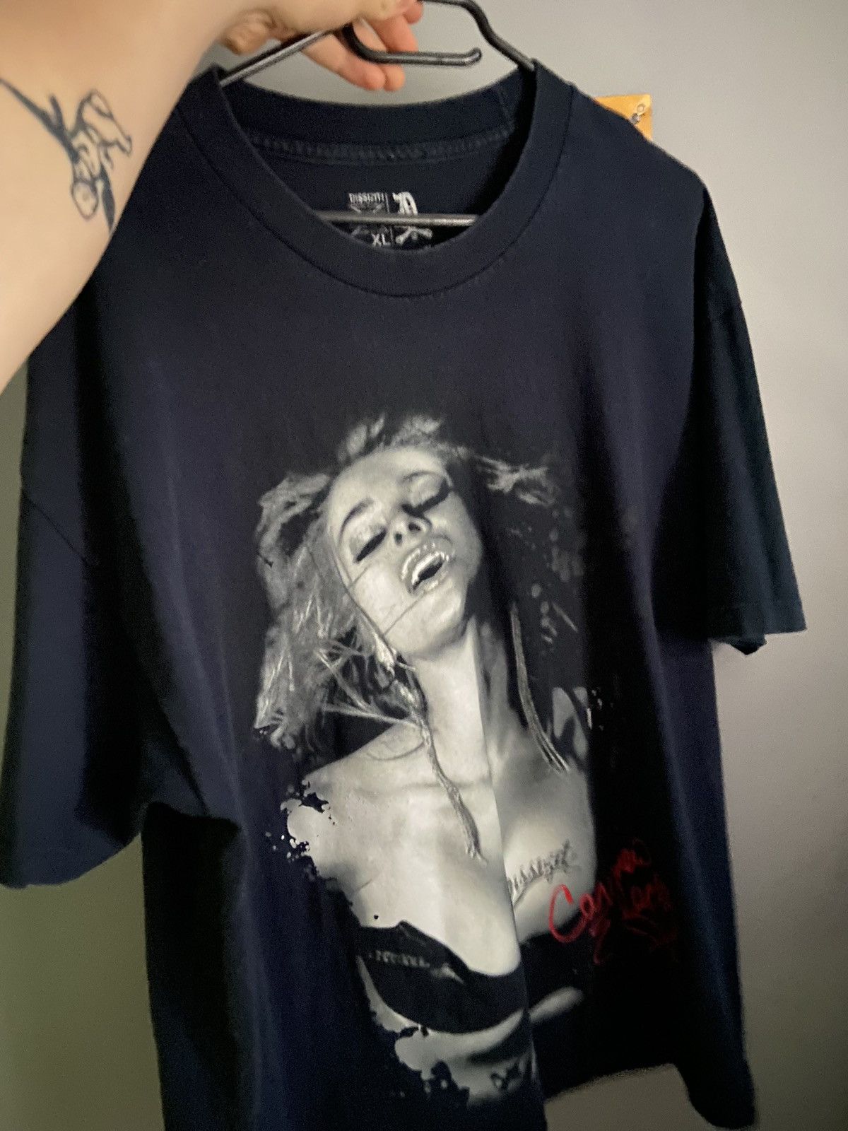 Dissizit DISSIZIT! x CARMEN ELECTRA x T-Shirt | Grailed