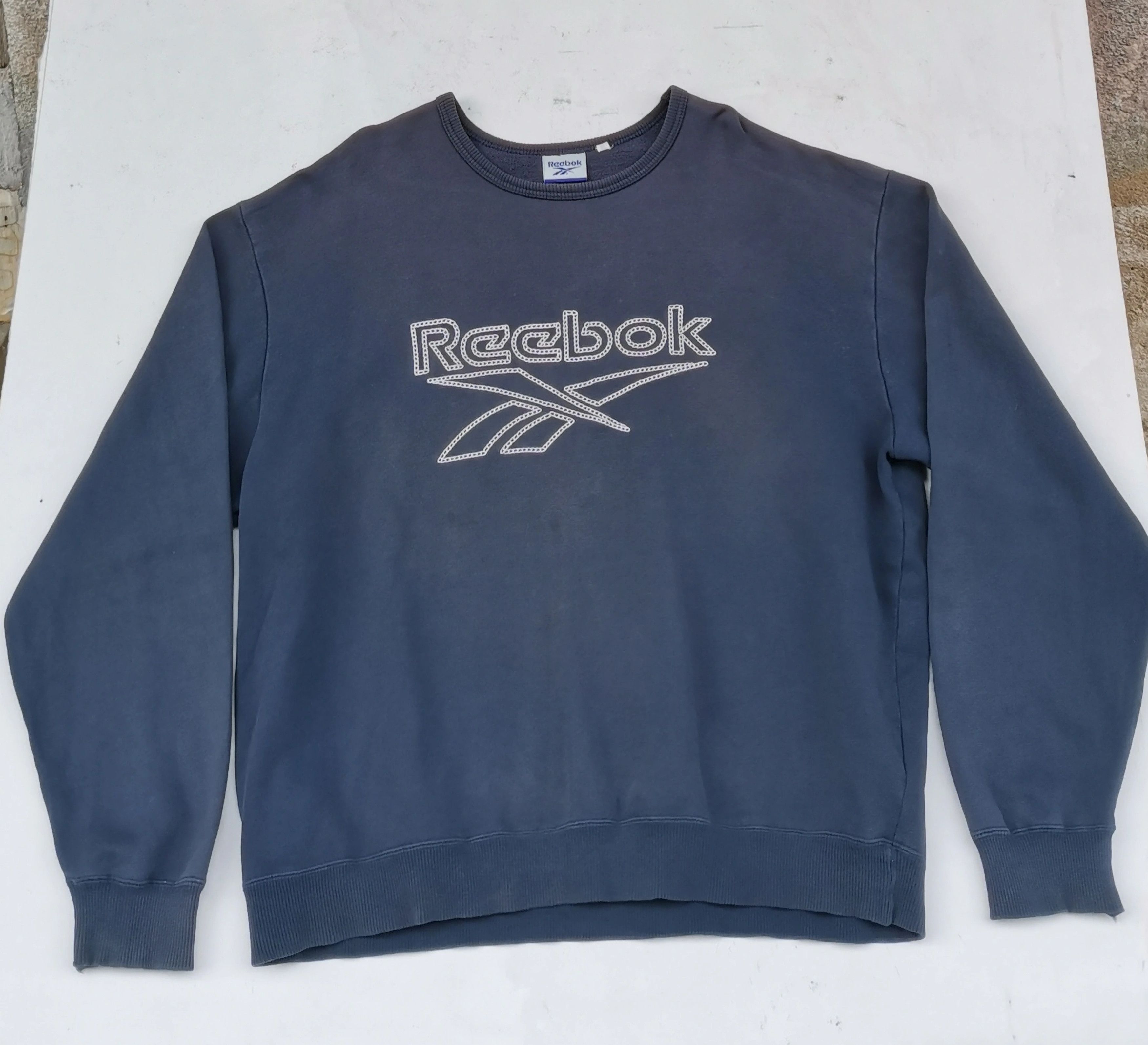 Reebok Rare!!! Reebok Embroidered Big Logo Sweatshirt Size US XL / EU 56 / 4 - 7 Thumbnail