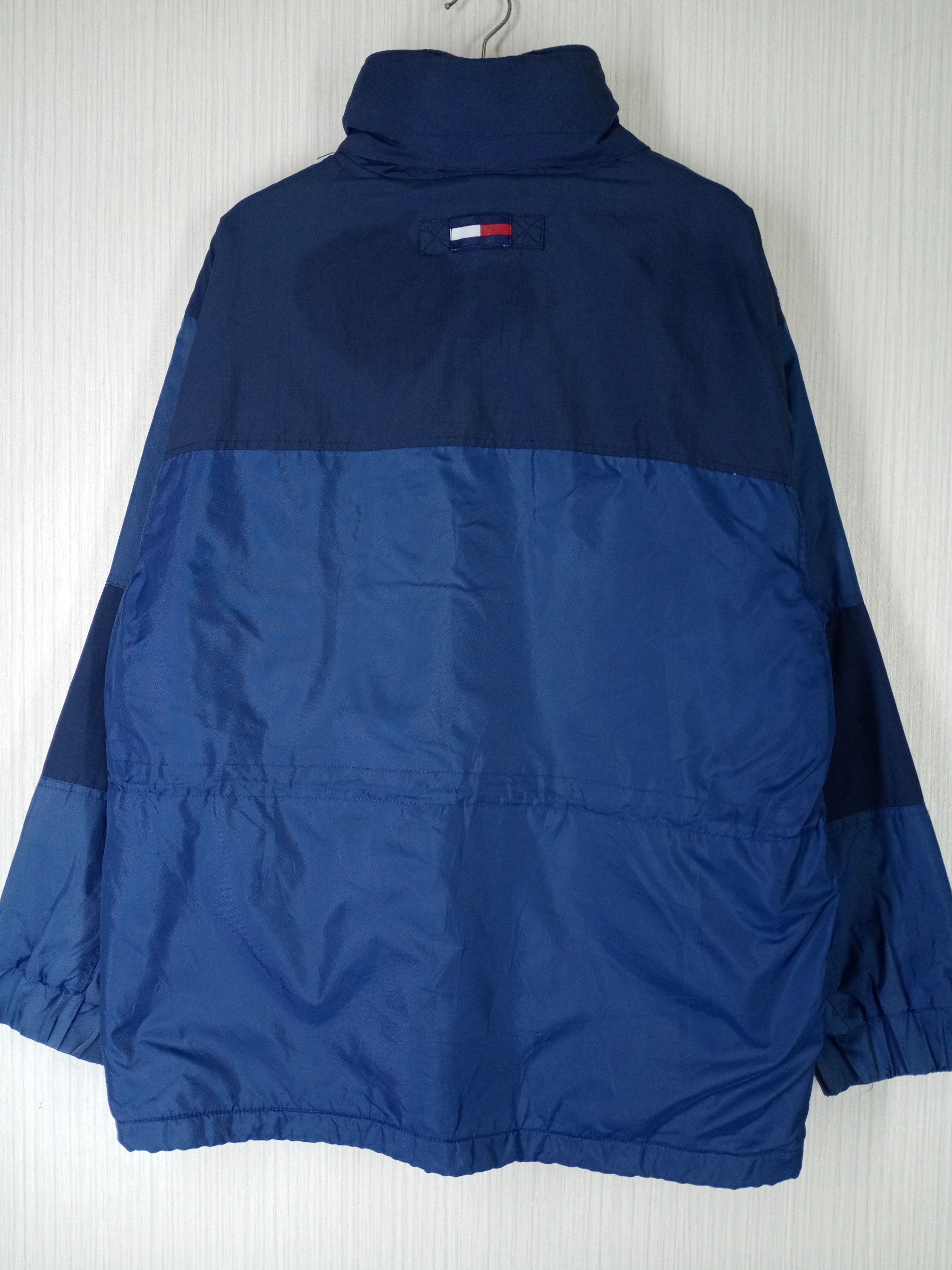 Tommy Hilfiger Vintage 90's Tommy Hilfiger Jacket Size US L / EU 52-54 / 3 - 4 Thumbnail