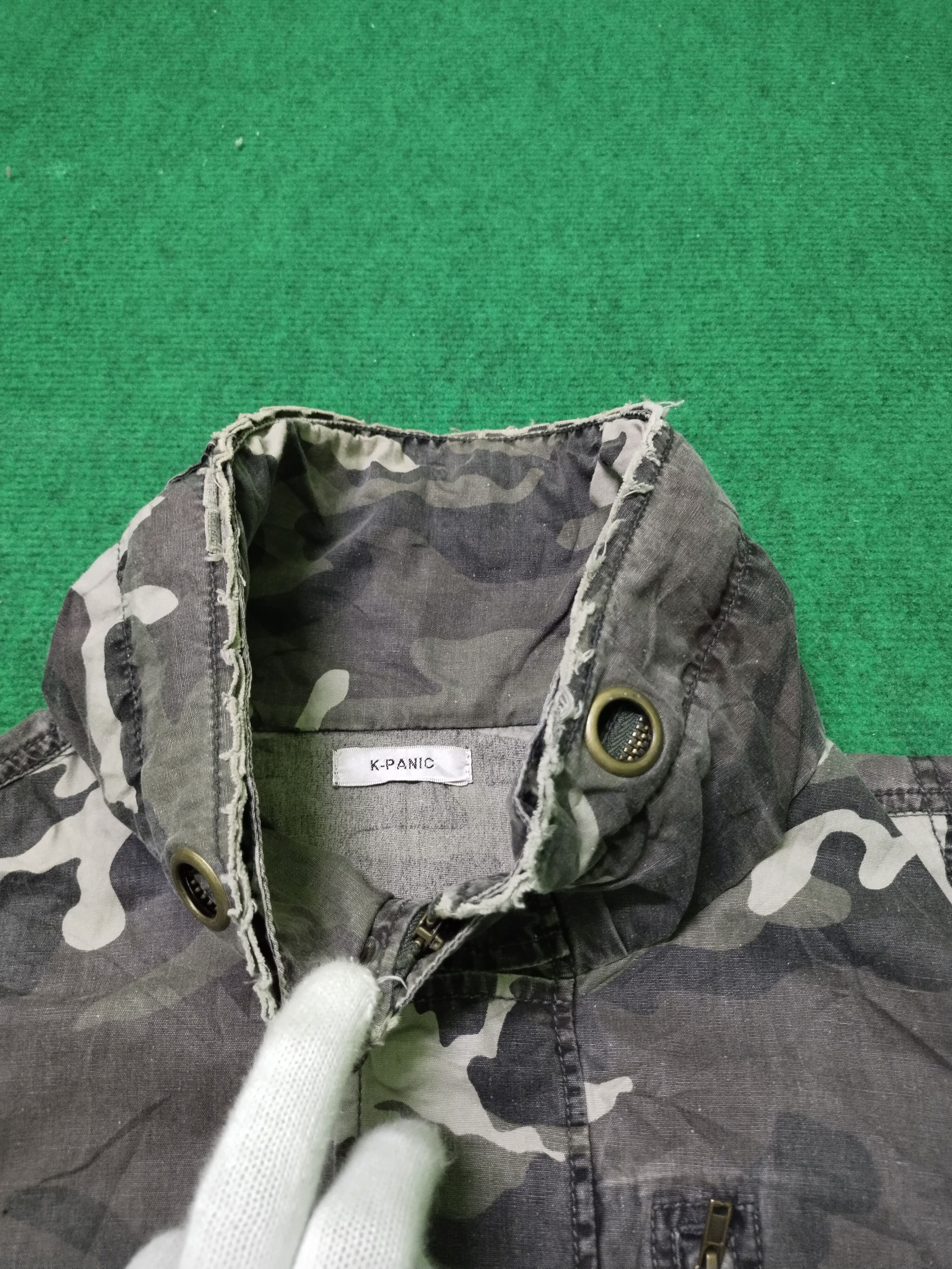 If Six Was Nine Vintage K-Panic Vest Camo Military Size US M / EU 48-50 / 2 - 5 Thumbnail