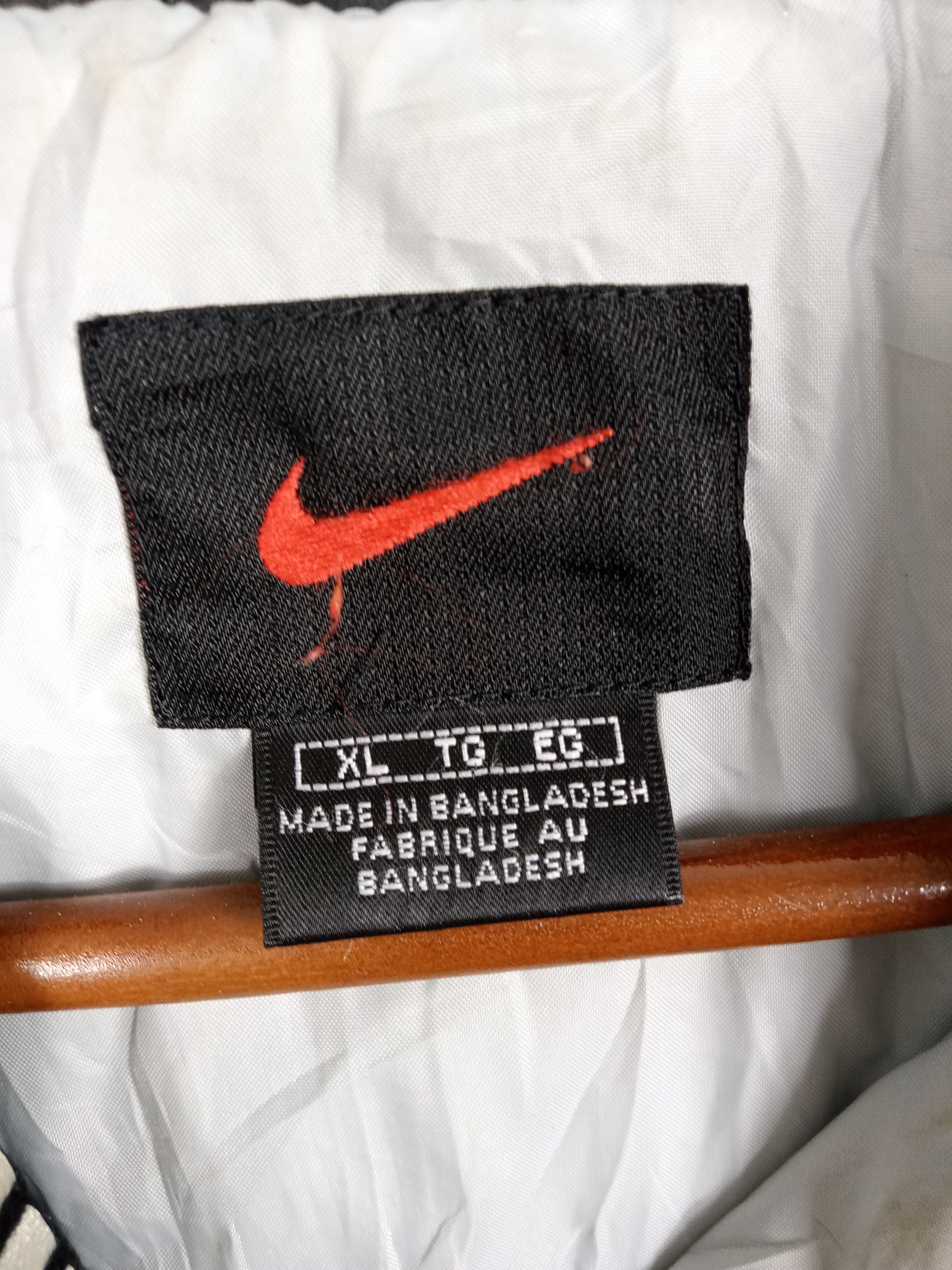 Nike × Vintage Vintage 90s Nike Puffer Jacket Size US XL / EU 56 / 4 - 3 Thumbnail