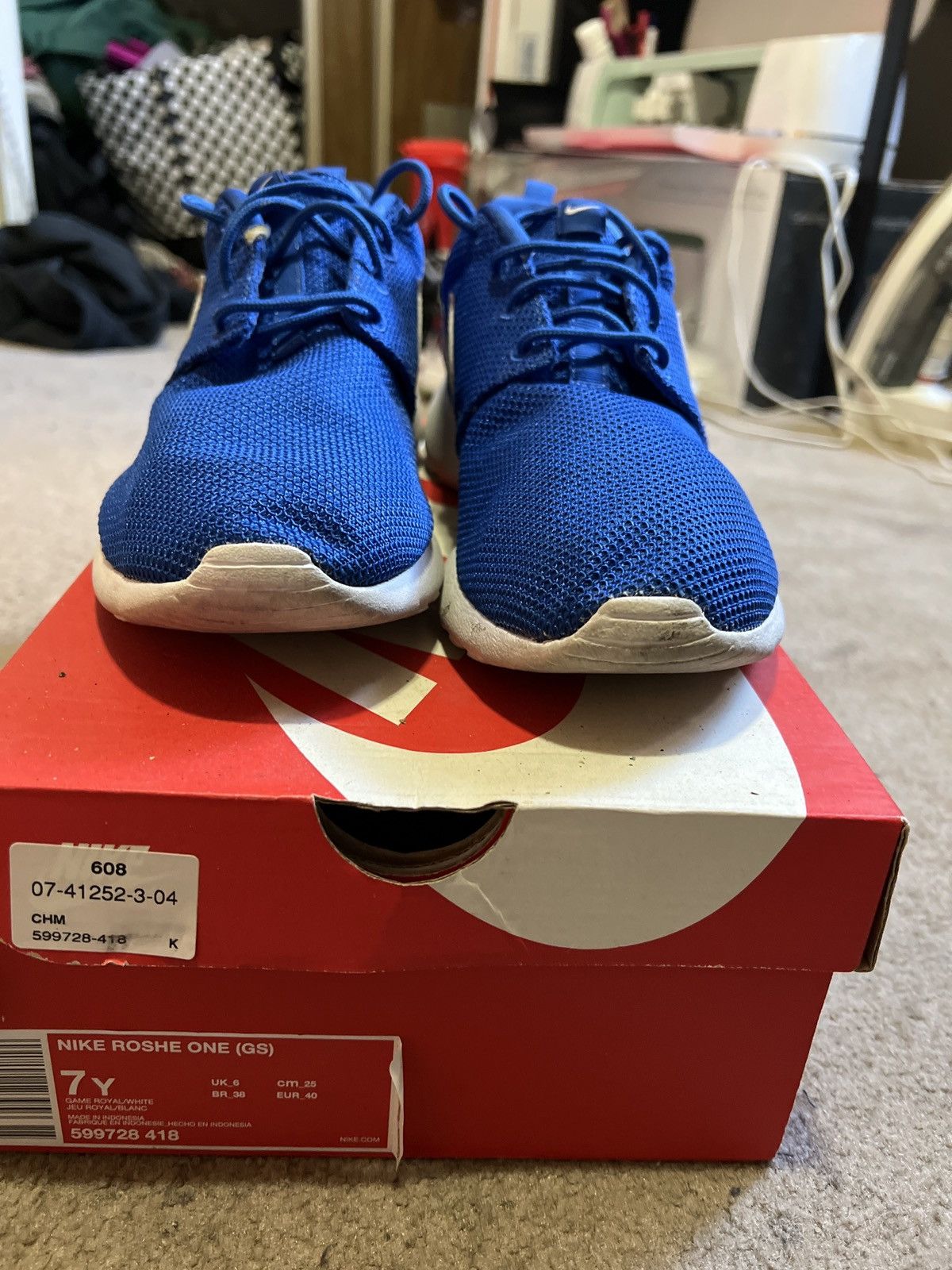 Nike Roshe One Blue Hero Size US 7 / EU 40 - 3 Thumbnail