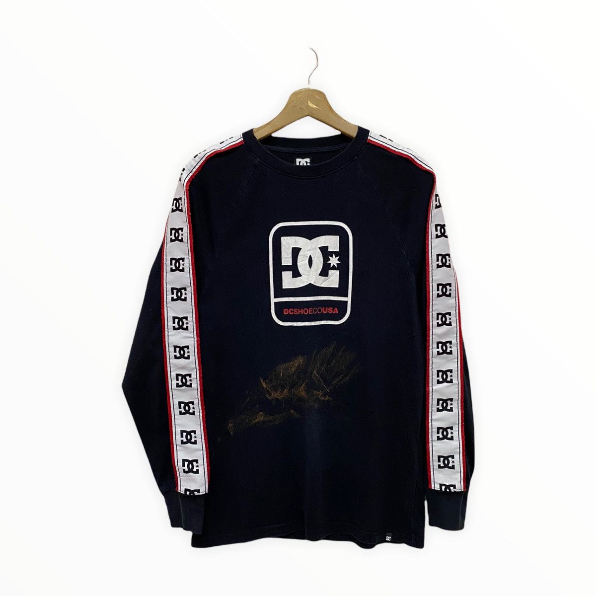 DC DCSHOECOUSA SIDE TAPE BIG LOGO EMBROIDERY TEE Size US S / EU 44-46 / 1 - 1 Thumbnail
