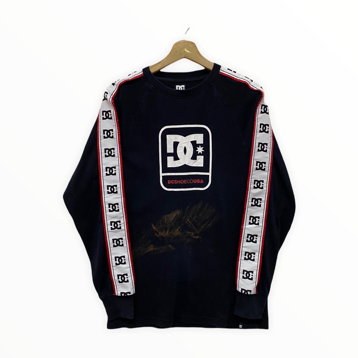 DC DCSHOECOUSA SIDE TAPE BIG LOGO EMBROIDERY TEE Size US S / EU 44-46 / 1 - 4 Thumbnail