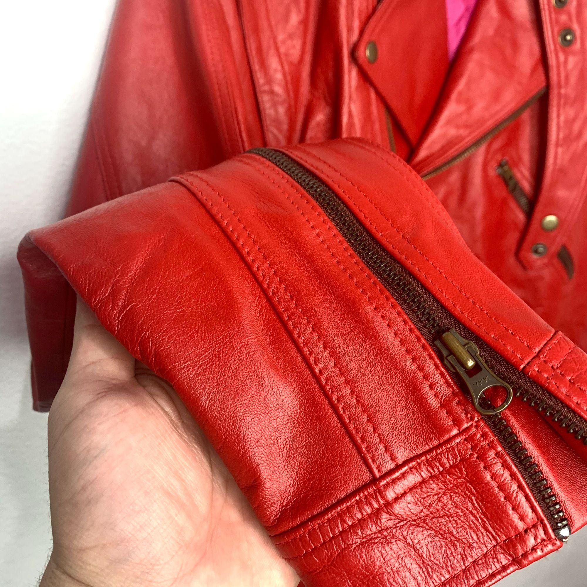 Vintage PRSVR Custom Genuine Red Leather Jacket Zip off Sleeves Size US L / EU 52-54 / 3 - 12 Thumbnail