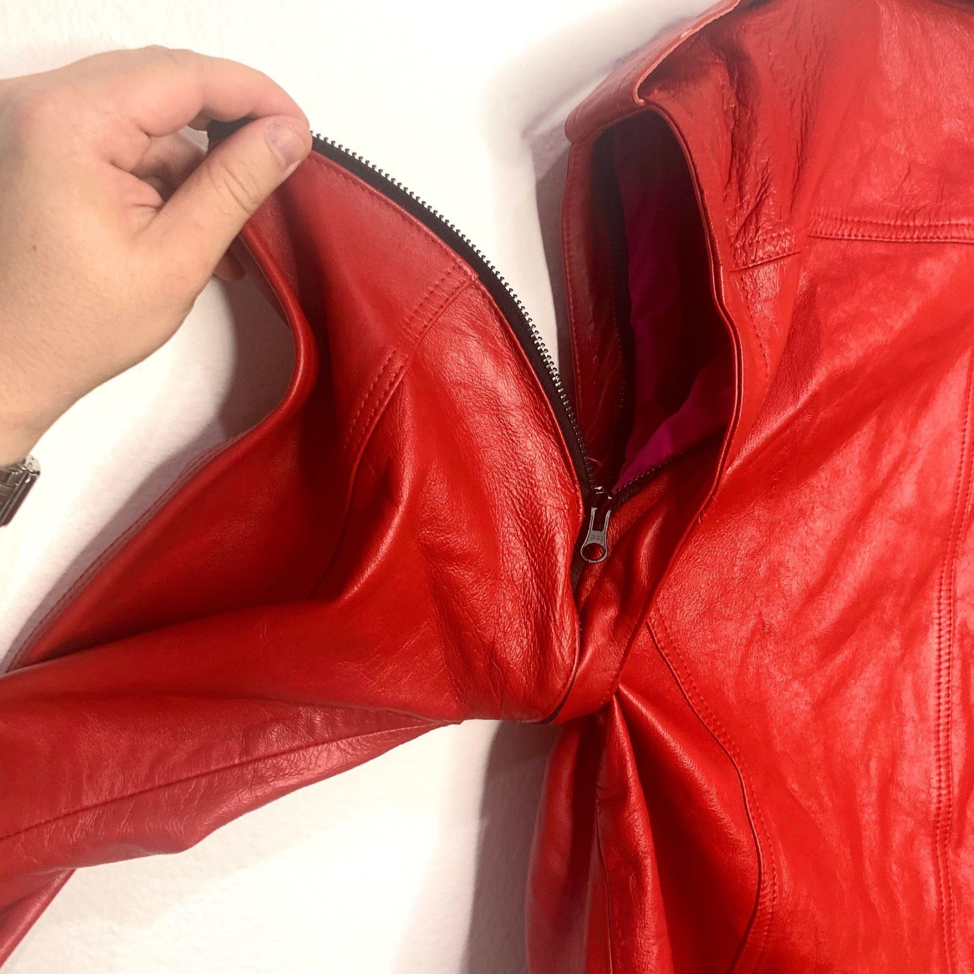 Vintage PRSVR Custom Genuine Red Leather Jacket Zip off Sleeves Size US L / EU 52-54 / 3 - 9 Thumbnail