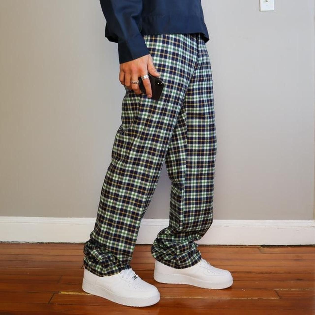 Vintage vintage 1980s dead stock wool plaid pants Size US 32 / EU 48 - 2 Thumbnail