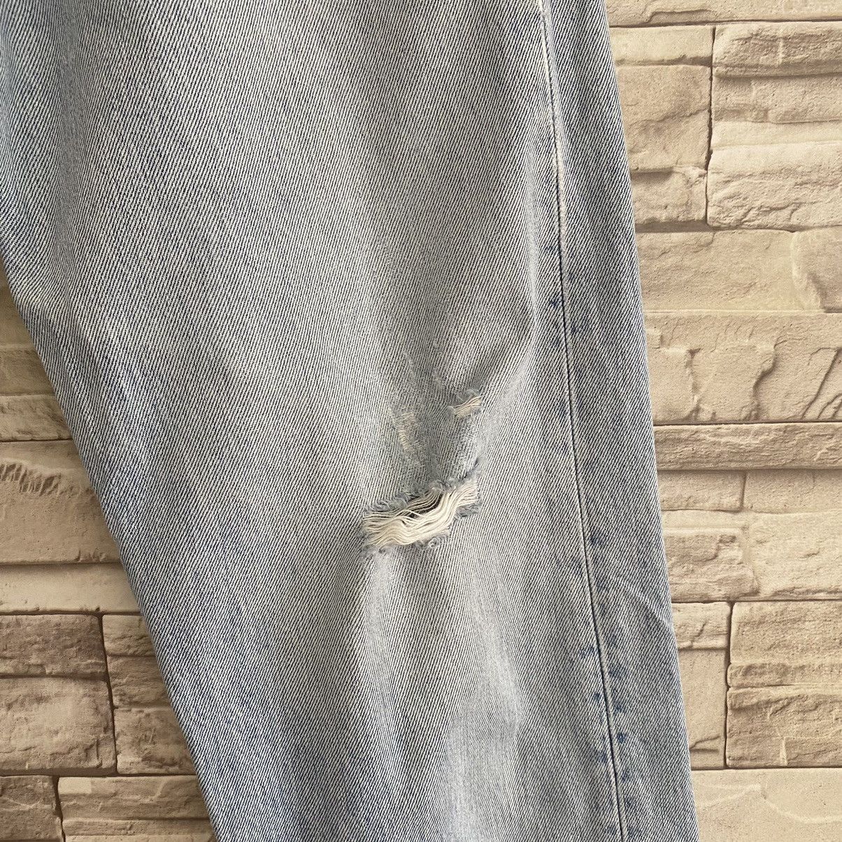 Levi's Vintage Levis 501 Distressed Jeans Faded 34x30 Made USA Size US 34 / EU 50 - 8 Thumbnail