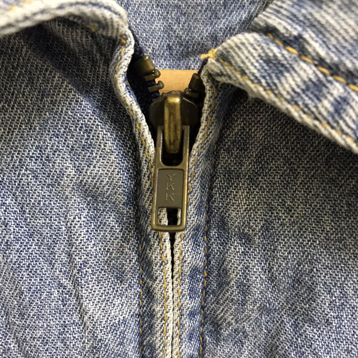 Japanese Brand WRANGLER EMBROIDERY BIGLOGO REPRODUCTION DENIM JACKET Size US M / EU 48-50 / 2 - 11 Thumbnail