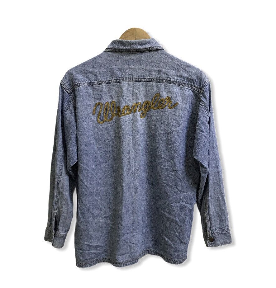 Japanese Brand WRANGLER EMBROIDERY BIGLOGO REPRODUCTION DENIM JACKET Size US M / EU 48-50 / 2 - 1 Thumbnail