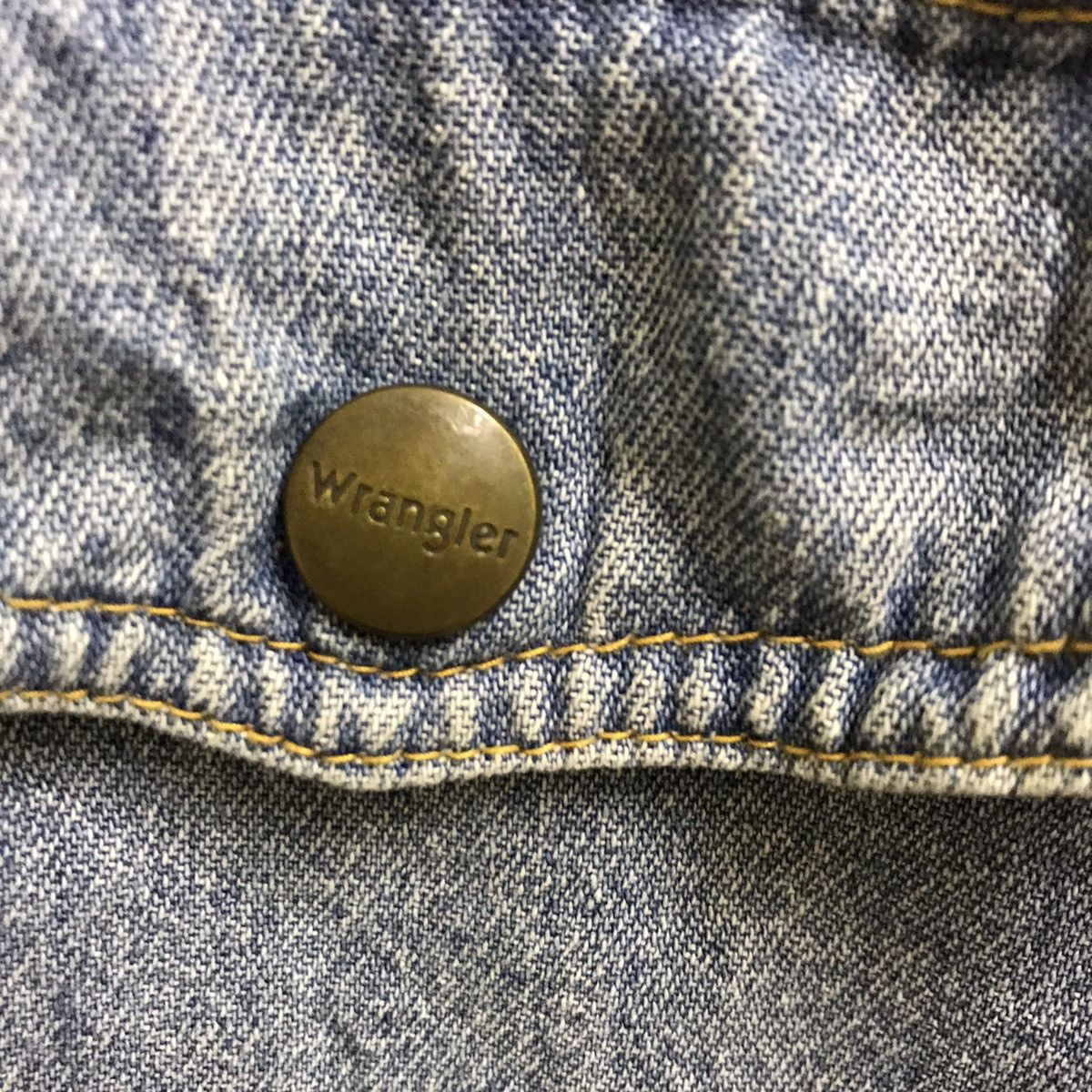 Japanese Brand WRANGLER EMBROIDERY BIGLOGO REPRODUCTION DENIM JACKET Size US M / EU 48-50 / 2 - 13 Thumbnail