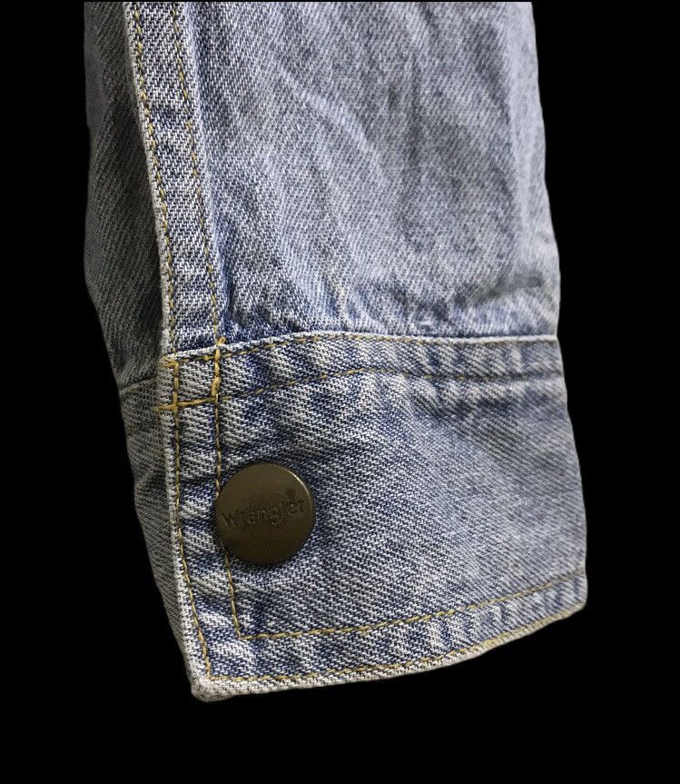 Japanese Brand WRANGLER EMBROIDERY BIGLOGO REPRODUCTION DENIM JACKET Size US M / EU 48-50 / 2 - 7 Thumbnail