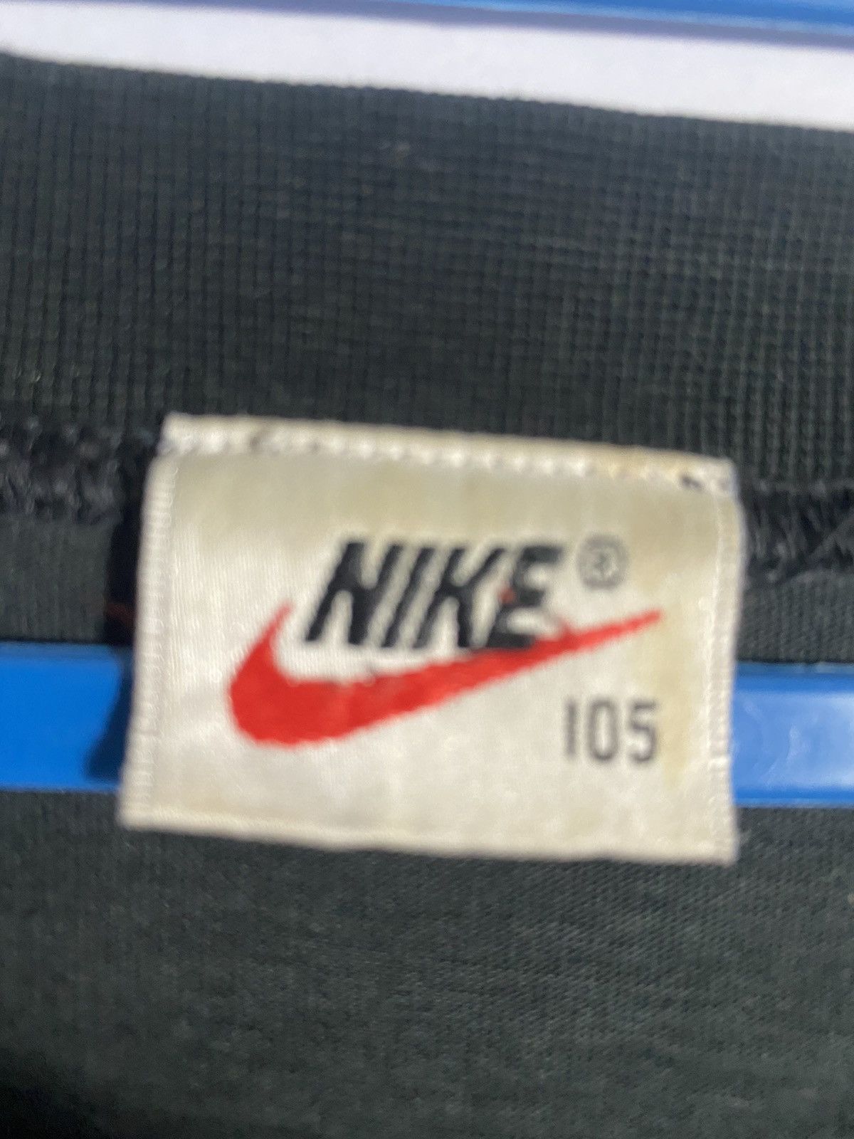 Nike Vintage ! Rare Nike Air Big Logo 90s tee Size US L / EU 52-54 / 3 - 5 Thumbnail