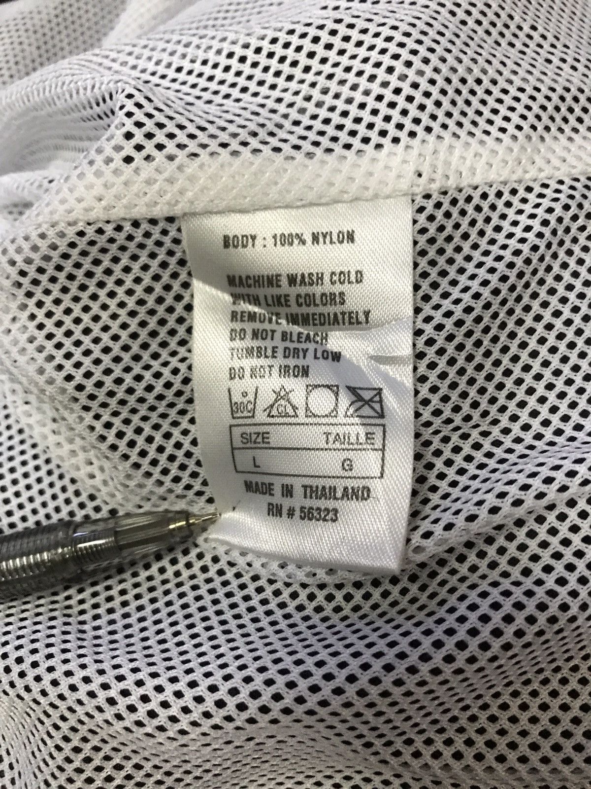 Nike 90's Nike windbreaker Jacket Size US L / EU 52-54 / 3 - 7 Thumbnail
