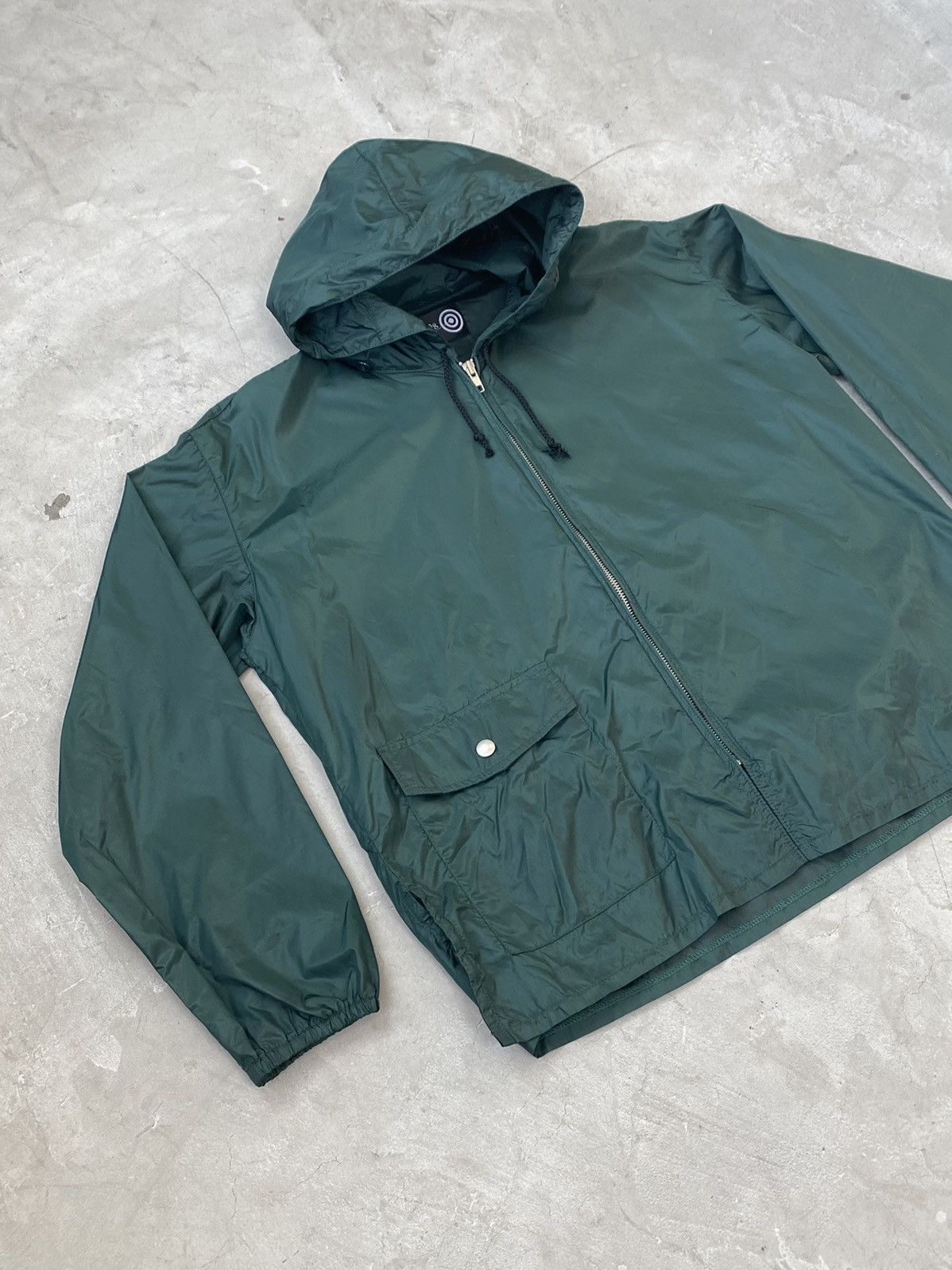 South2 West8 South2 West8 Cropped Windbreaker Size US M / EU 48-50 / 2 - 3 Thumbnail