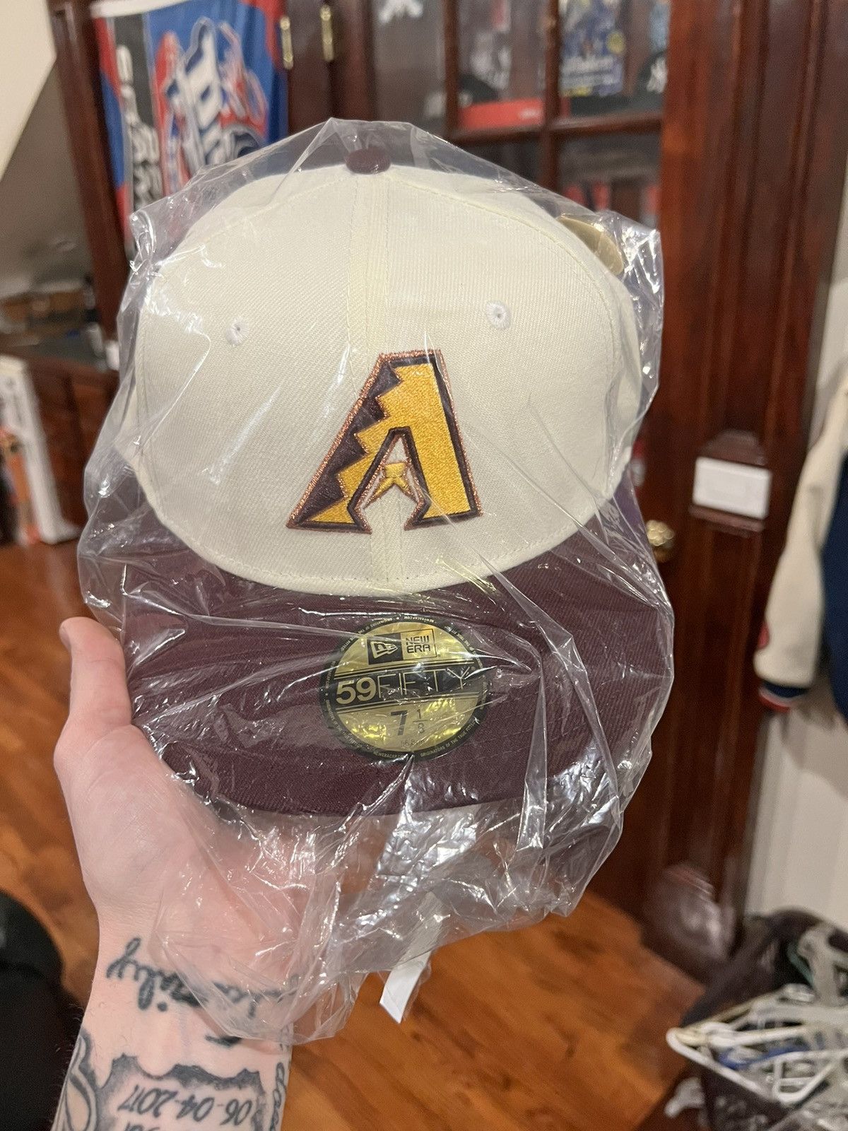 New Era Arizona diamondback Famcap store exclusive “holly grail “ Size ONE SIZE - 3 Thumbnail