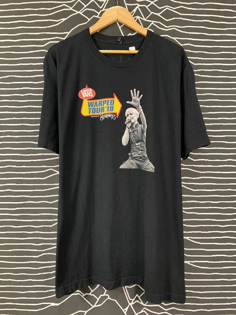 Band Tees Vtg Vans Warped Tour 2018 Punk Rock Show Tee Size US XXL / EU 58 / 5 - 2 Thumbnail