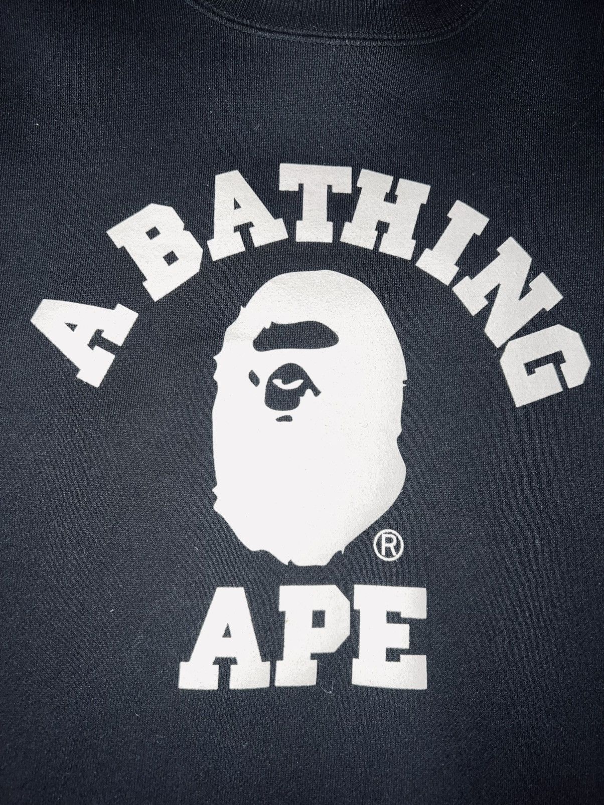 Bape × Champion NEW BAPE X CHAMPION CLASSIC CREWNECK XL Size US XL / EU 56 / 4 - 5 Thumbnail