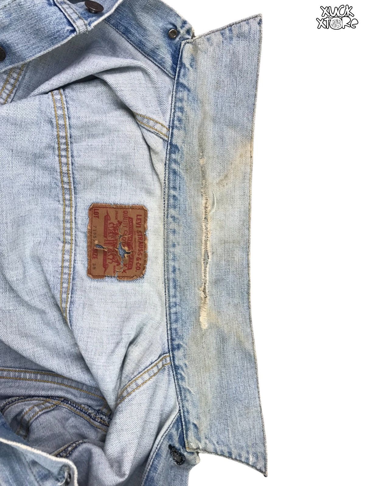 Levi's VINTAGE LEVIS’S BIG E 71557 0214 DENIM JACKET 38 JAPAN Size US M / EU 48-50 / 2 - 6 Thumbnail