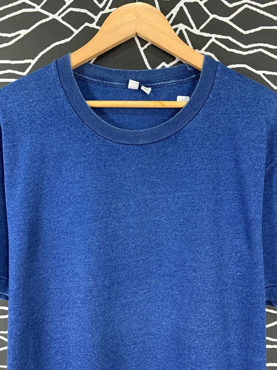 Uniqlo Uniqlo Indigo Blue Dyed Plain Tee Size US XL / EU 56 / 4 - 3 Thumbnail
