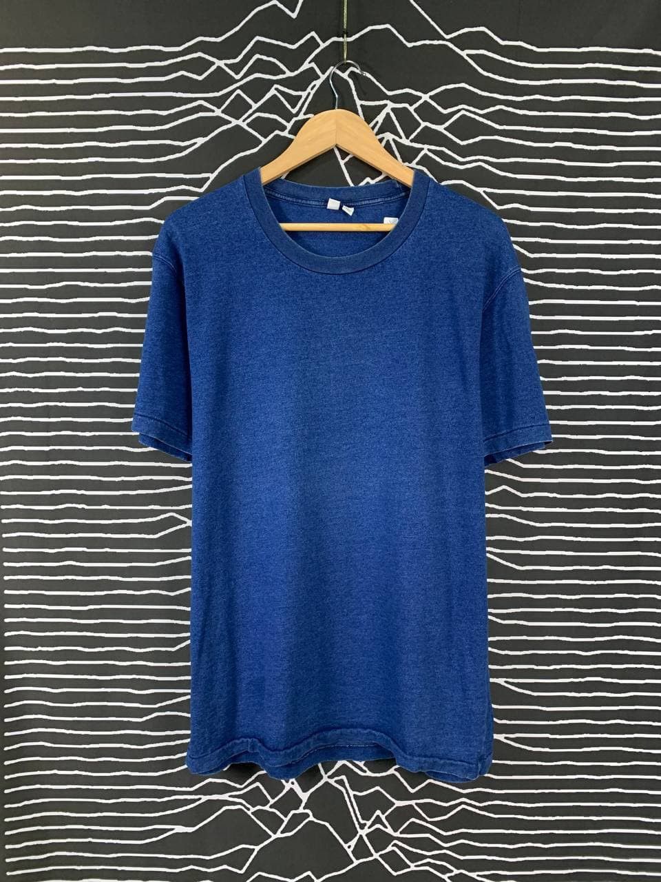 Uniqlo Uniqlo Indigo Blue Dyed Plain Tee Size US XL / EU 56 / 4 - 1 Thumbnail