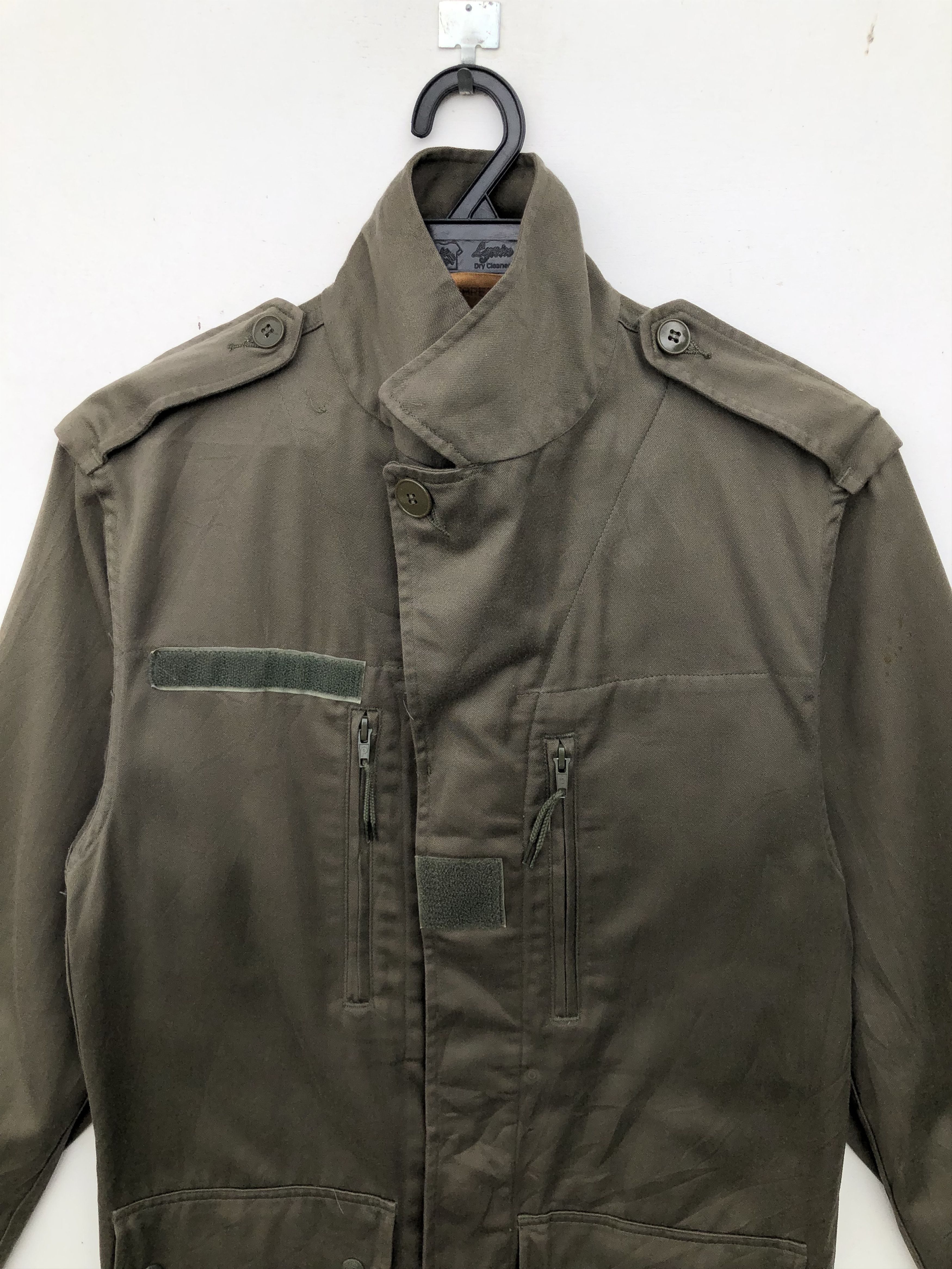 Vintage RARE🔥VINTAGE 80’S FRENCH MILITARY “WE BE JETS” JACKET Size US M / EU 48-50 / 2 - 5 Thumbnail