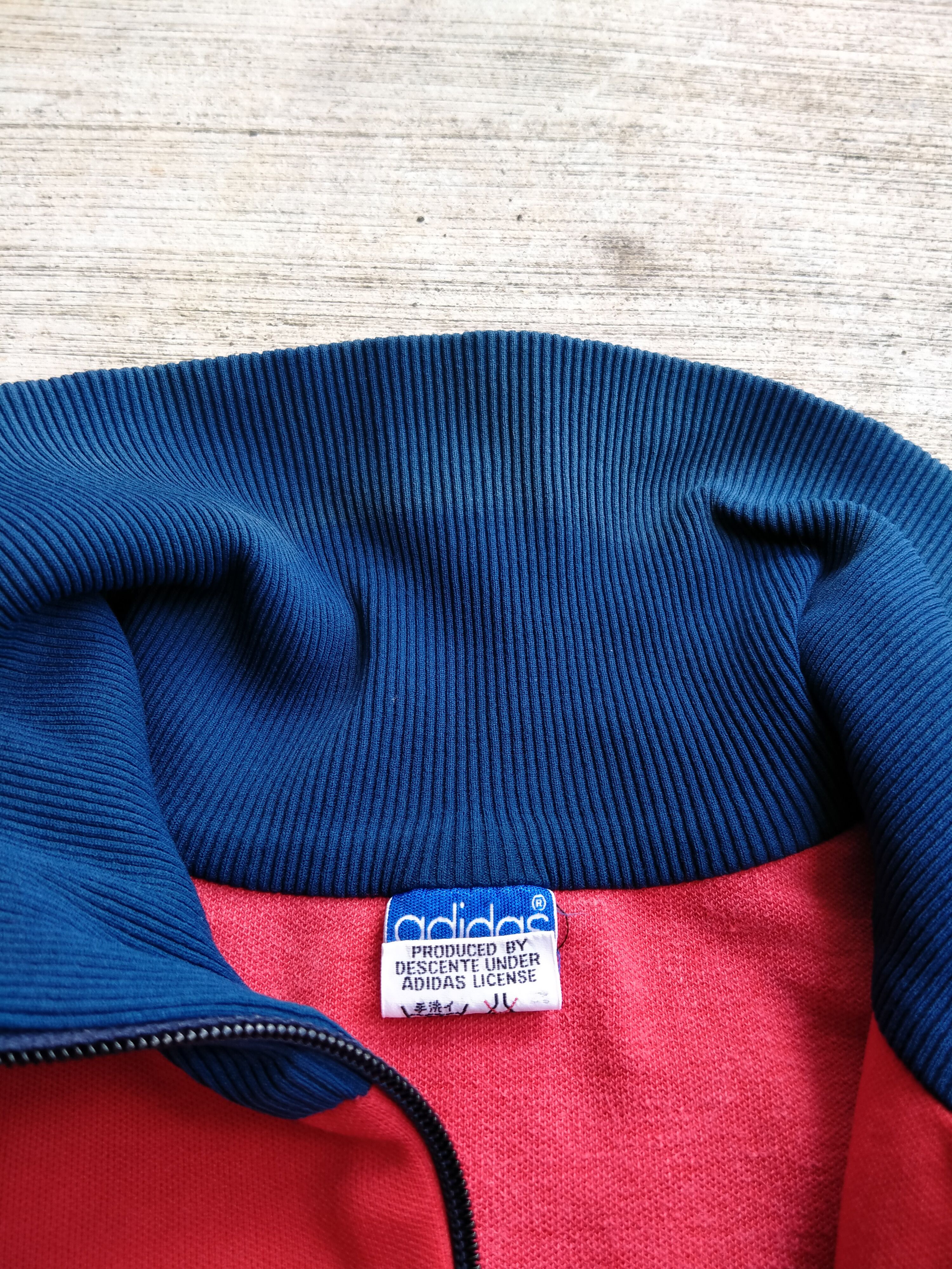 Adidas Rare Adidas Vintage 80s Red x Blue Tracktop Size US M / EU 48-50 / 2 - 8 Preview
