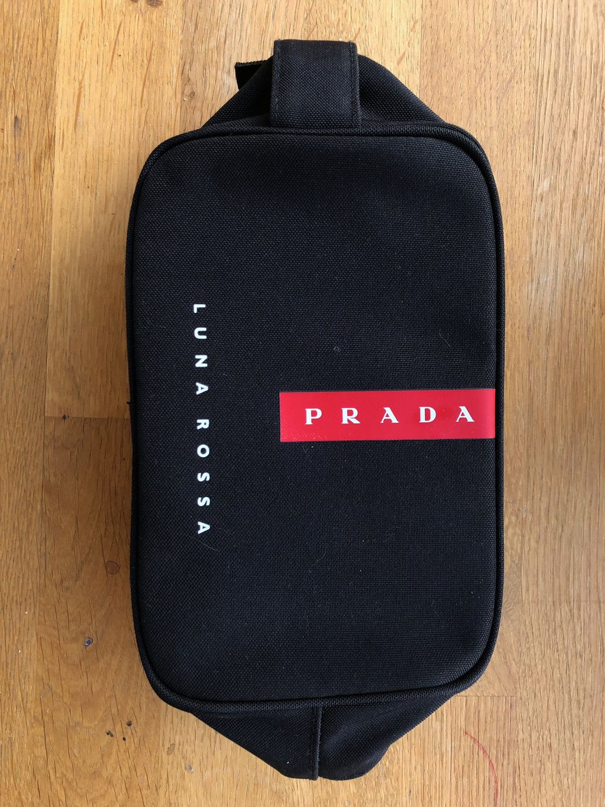 PRADA LUNA ROSSA ボストンバッグ Prada Luna Rossa Black Drawstring Bucket Duffle Bag Sling