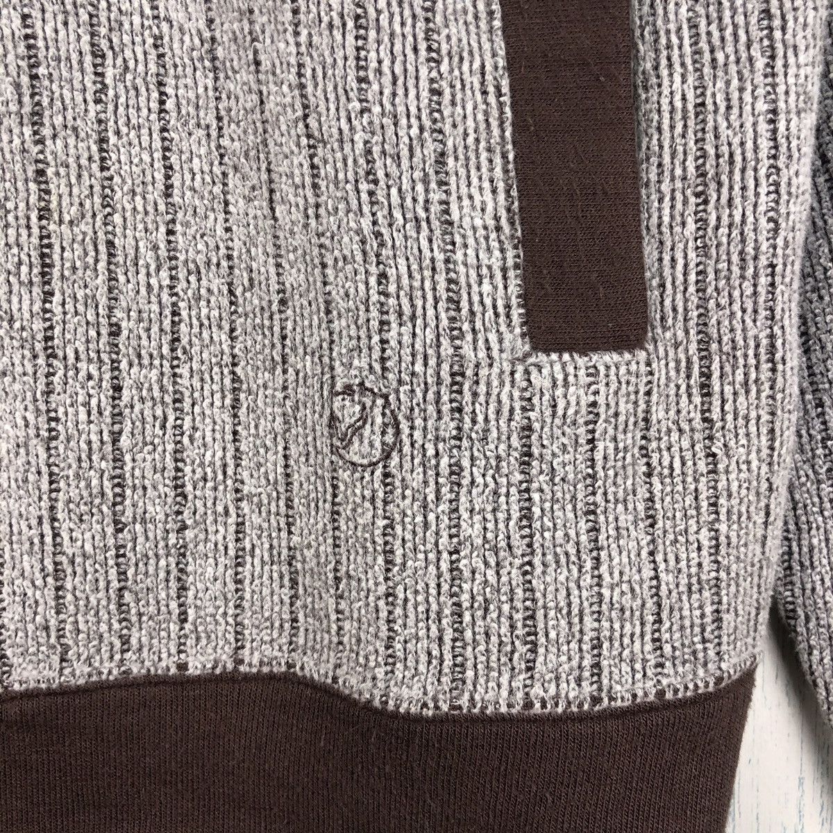 Fjallraven × Vintage Vintage 90s Fjallraven Zip Up Sweater Size US L / EU 52-54 / 3 - 5 Thumbnail